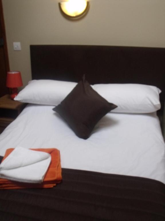 Stag Coach House Carmel Quarto foto